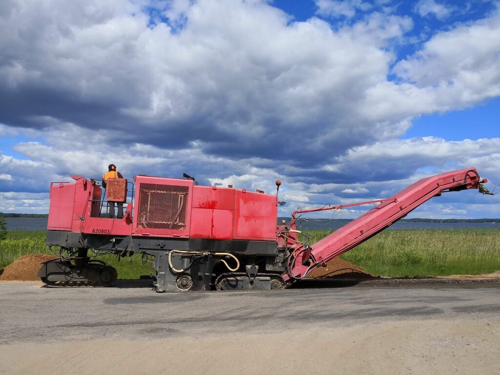 CATERPILLAR PR450 2000mm. Wirtgen. - Дорожная фреза: фото 1 CATERPILLAR PR450 2000mm. Wirtgen. - Дорожная фреза: фото 1
