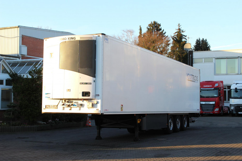SCHMITZ TK SLXe 300 2,65m doppelstock Pal-kasten Blumen - Полуприцеп-рефрижератор: фото 1 SCHMITZ TK SLXe 300 2,65m doppelstock Pal-kasten Blumen - Полуприцеп-рефрижератор: фото 1