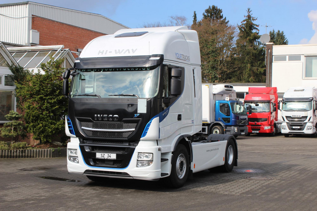 Iveco AS 510 XP Retarder ACC LDW Kühlbox Navi - Тягач: фото 1 Iveco AS 510 XP Retarder ACC LDW Kühlbox Navi - Тягач: фото 1