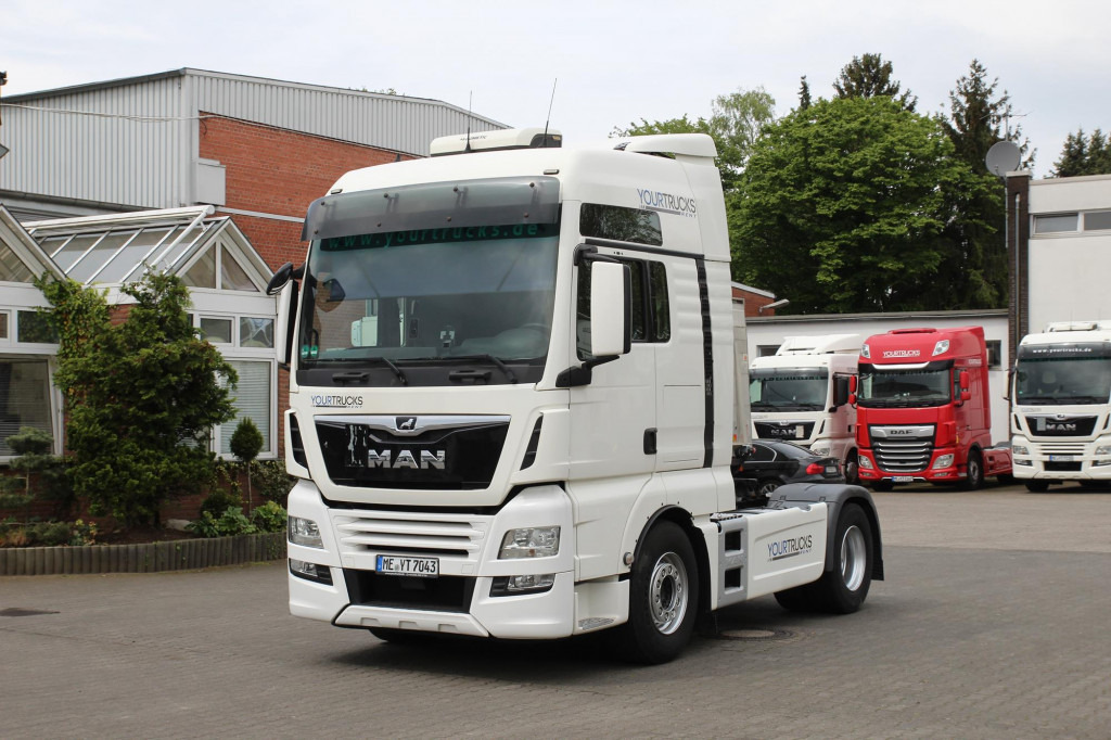 Тягач MAN TGX 18.500 XXL Navi Xenon Retarder VIN:JM: фото 1 Тягач MAN TGX 18.500 XXL Navi Xenon Retarder VIN:JM: фото 1