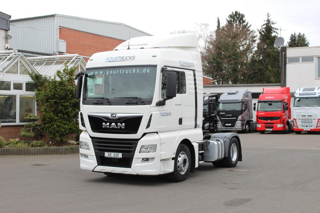 MAN TGX 500 E6 XLX 2 Tanks Retarder VIN: LM - Тягач: фото 1 MAN TGX 500 E6 XLX 2 Tanks Retarder VIN: LM - Тягач: фото 1