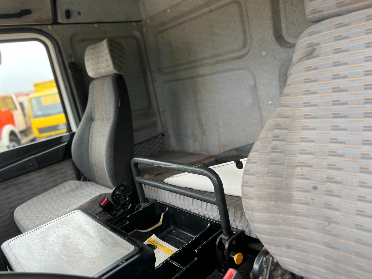 MAN 14.272 Schwenkwand / Schadstoffmobil MAN 14.272 Schwenkwand / Schadstoffmobil в лизинг MAN 14.272 Schwenkwand / Schadstoffmobil MAN 14.272 Schwenkwand / Schadstoffmobil: фото 9