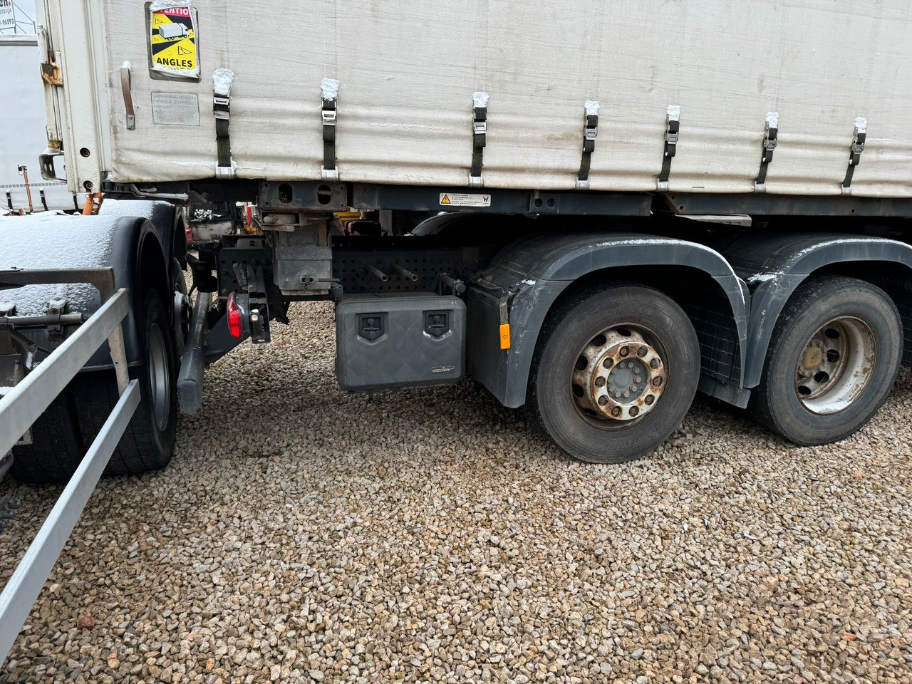 Mercedes-Benz Actros 2542 6x2 - Getriebeschaden- Mercedes-Benz Actros 2542 6x2 - Getriebeschaden- в лизинг Mercedes-Benz Actros 2542 6x2 - Getriebeschaden- Mercedes-Benz Actros 2542 6x2 - Getriebeschaden-: фото 9