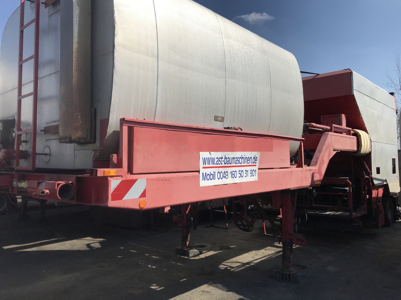 Schaefer KRZS 1000 Asphalt - Bitumen Reparaturzug mit Splittstreuer und Anpresswalzen - Асфальтоукладочная техника: фото 1