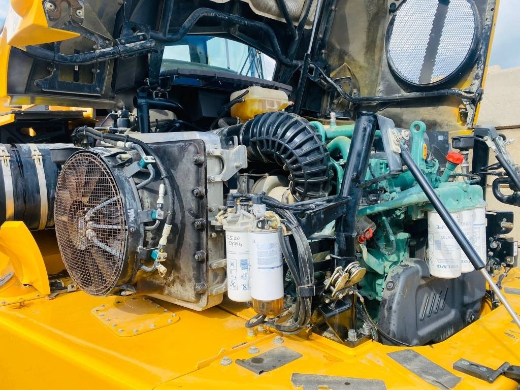 Volvo a40F fs  в лизинг Volvo a40F fs: фото 14