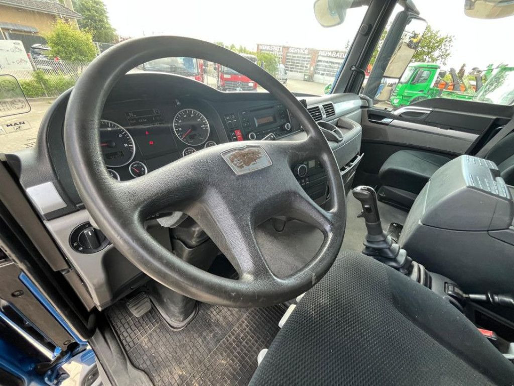 Самосвал MAN TG-S 26.440 6x4 BB 3-Achs Kipper MeillerSchalter MAN TG-S 26.440 6x4 BB 3-Achs Kipper MeillerSchalter: фото 6