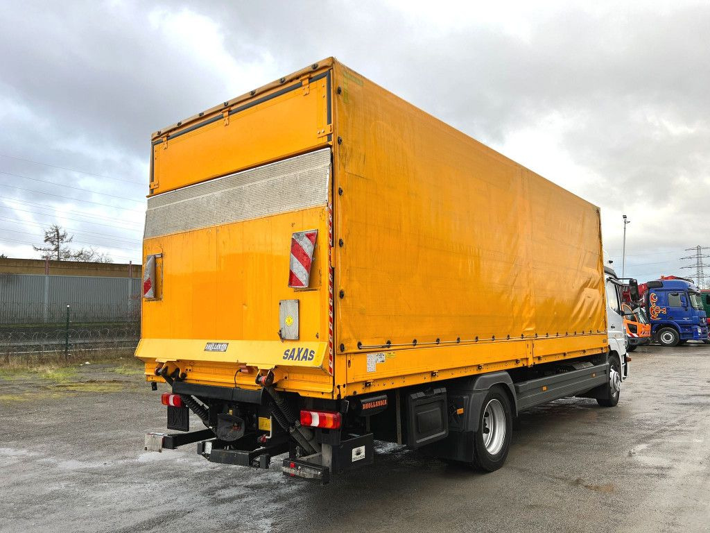 Mercedes-Benz Atego 1230 L Pritsche LBW Lg.Fhs/Hochd. 7,2m+LBW - Грузовик бортовой/ Платформа: фото 4 Mercedes-Benz Atego 1230 L Pritsche LBW Lg.Fhs/Hochd. 7,2m+LBW - Грузовик бортовой/ Платформа: фото 4
