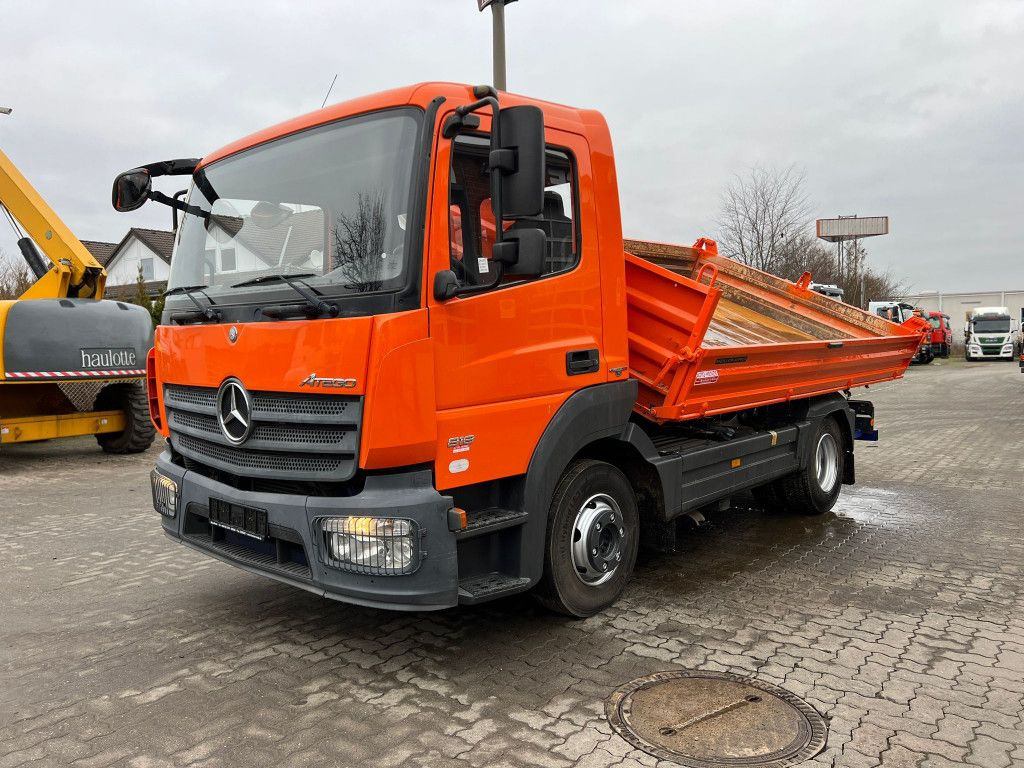 Mercedes-Benz Atego 818 K 2-Achs Kipper Schalter - Самосвал: фото 1 Mercedes-Benz Atego 818 K 2-Achs Kipper Schalter - Самосвал: фото 1