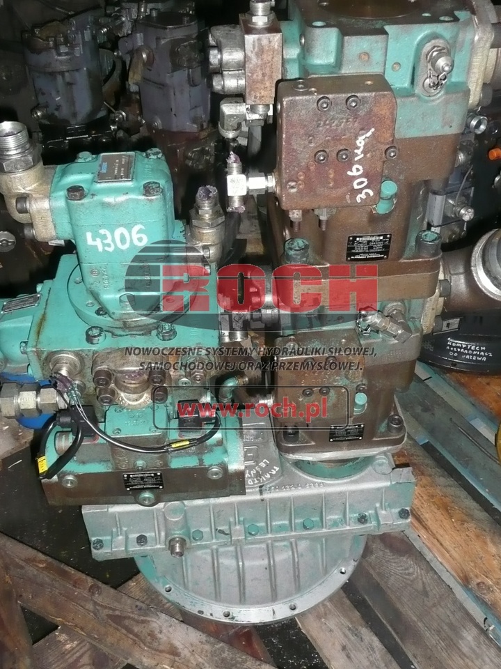 BREVINI + BRUENINGHAUS + VICKERS OLMPU BZ2-290/00 + A11VO95DRS/10L-NSD12K17 2046872 248.22.32.19 2046768 249.22.34.19 + A11VO95DRS/10L-NSD12N00 9608319 248.22.32.04 2046768 249.22.34.19 A4VG125EP2D1/32L-NZF02F021F 2024253 258.22.35.2 - Гидравлический насос: фото 1