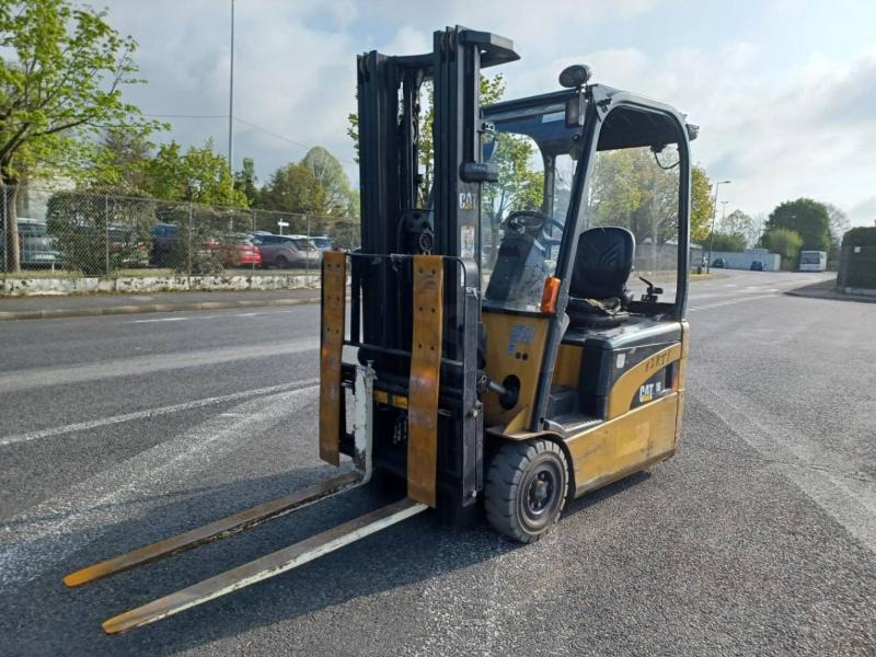 Caterpillar EP16NT - Электропогрузчик: фото 1 Caterpillar EP16NT - Электропогрузчик: фото 1