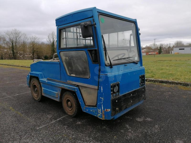 Складской тягач Charlatte T135: фото 1