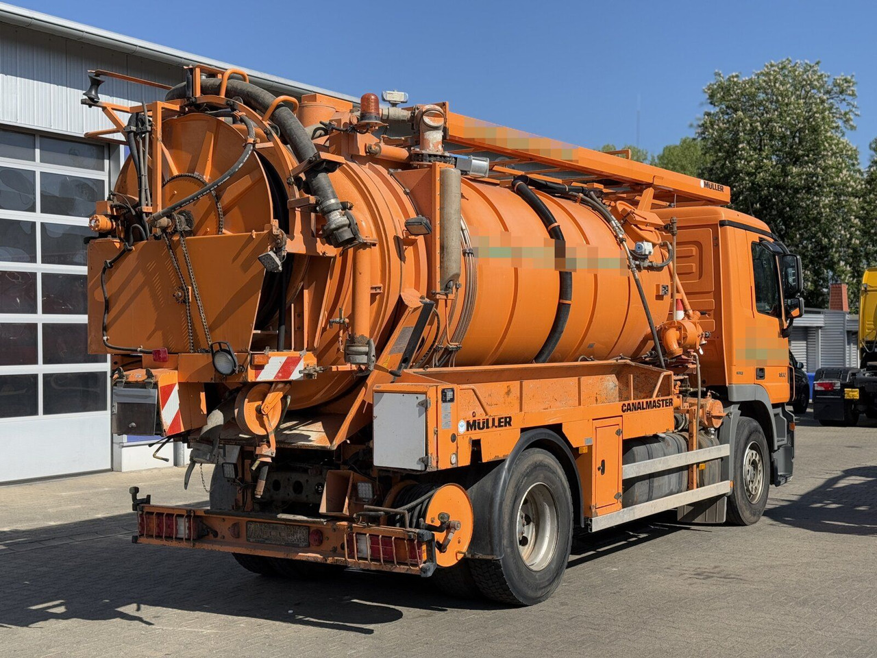 Mercedes-Benz ACTROS 1832 L Kanalreiniger MÜLLER 10.000 L - Ассенизатор: фото 2 Mercedes-Benz ACTROS 1832 L Kanalreiniger MÜLLER 10.000 L - Ассенизатор: фото 2