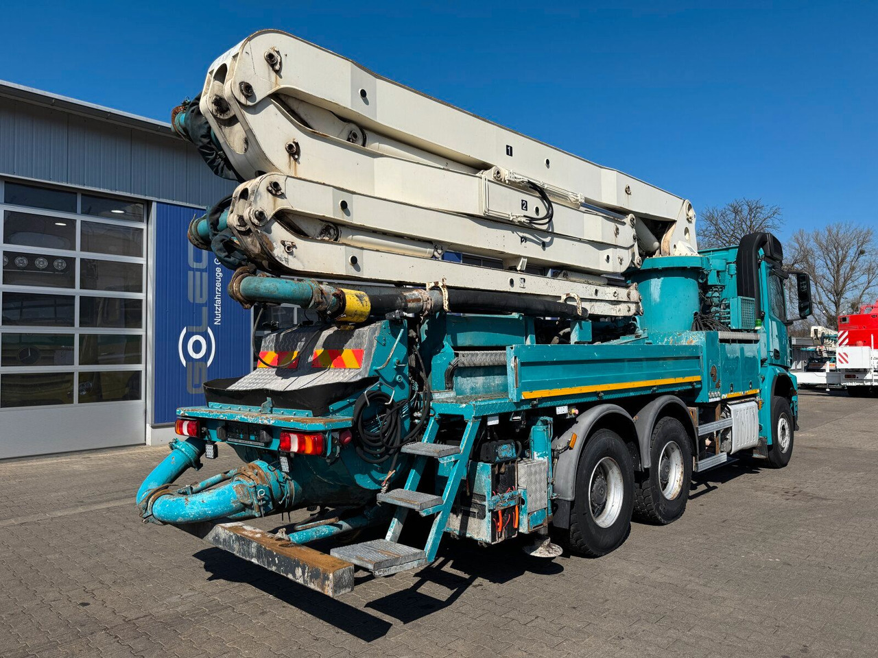 Mercedes-Benz AROCS 2844 6x4 Euro 6 Betonpumpe SERMAC 5Z33 - Автобетононасос: фото 4 Mercedes-Benz AROCS 2844 6x4 Euro 6 Betonpumpe SERMAC 5Z33 - Автобетононасос: фото 4