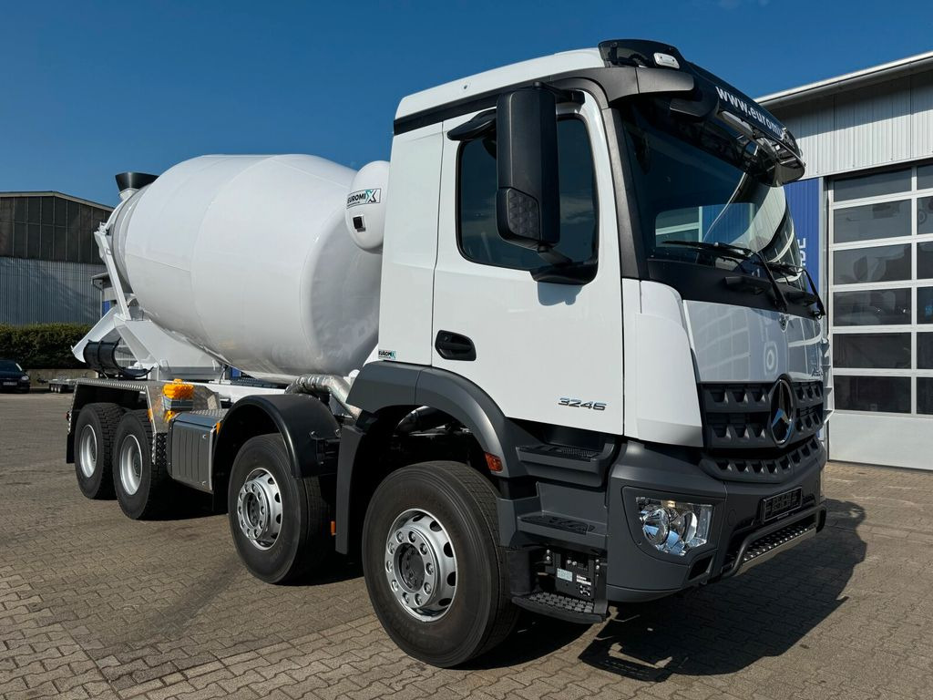 Новый Автобетоносмеситель Mercedes-Benz AROCS 3246 B 8x4 Betonmischer EUROMIX 10 m³: фото 1