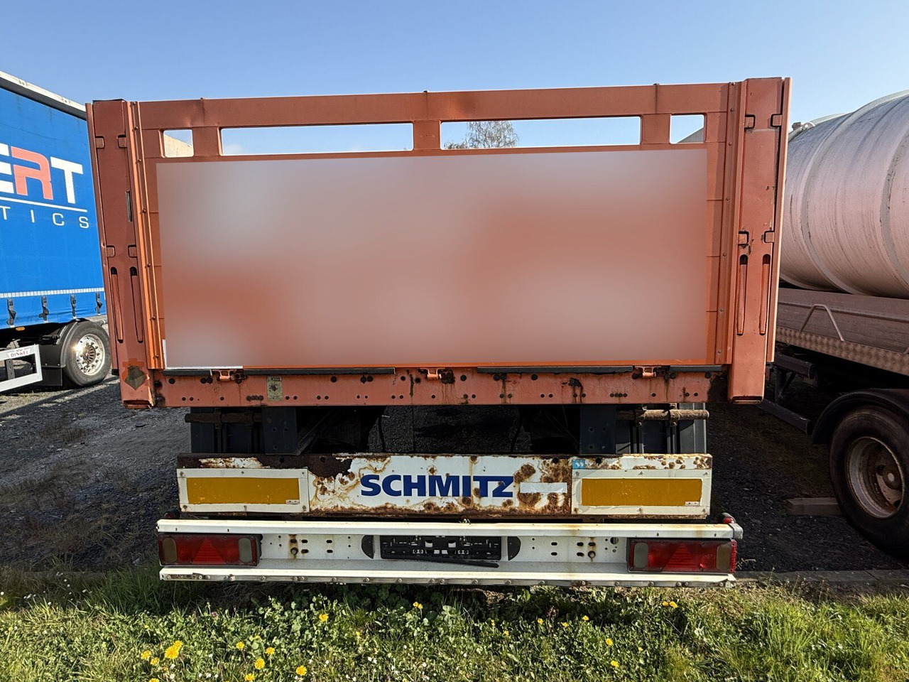 Schmitz Cargobull Gotha AFG 18 Baustoffanhänger 2 Achse - Прицеп бортовой/ Платформа: фото 3 Schmitz Cargobull Gotha AFG 18 Baustoffanhänger 2 Achse - Прицеп бортовой/ Платформа: фото 3
