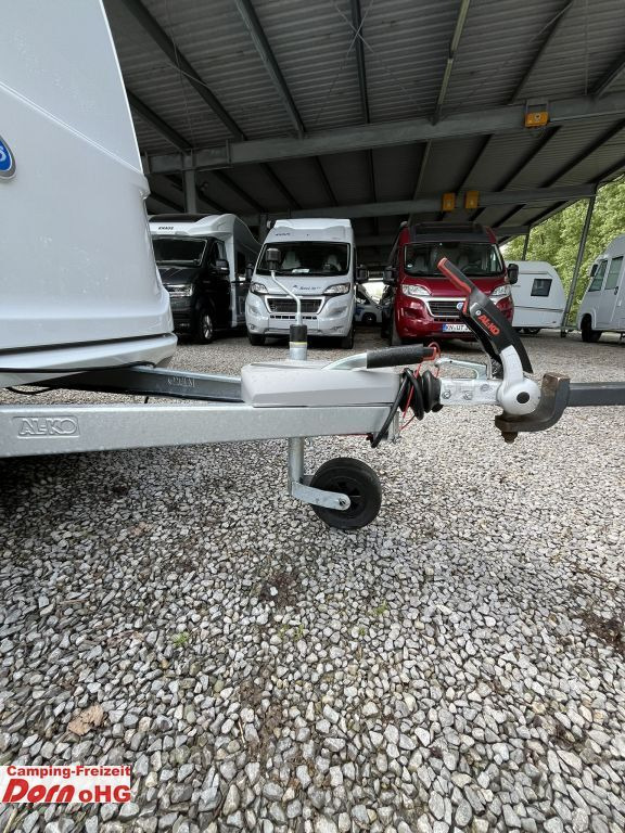 Knaus Deseo 400 TR Auflastung 2000kg Knaus Deseo 400 TR Auflastung 2000kg - Прицеп дача: фото 3 Knaus Deseo 400 TR Auflastung 2000kg Knaus Deseo 400 TR Auflastung 2000kg - Прицеп дача: фото 3