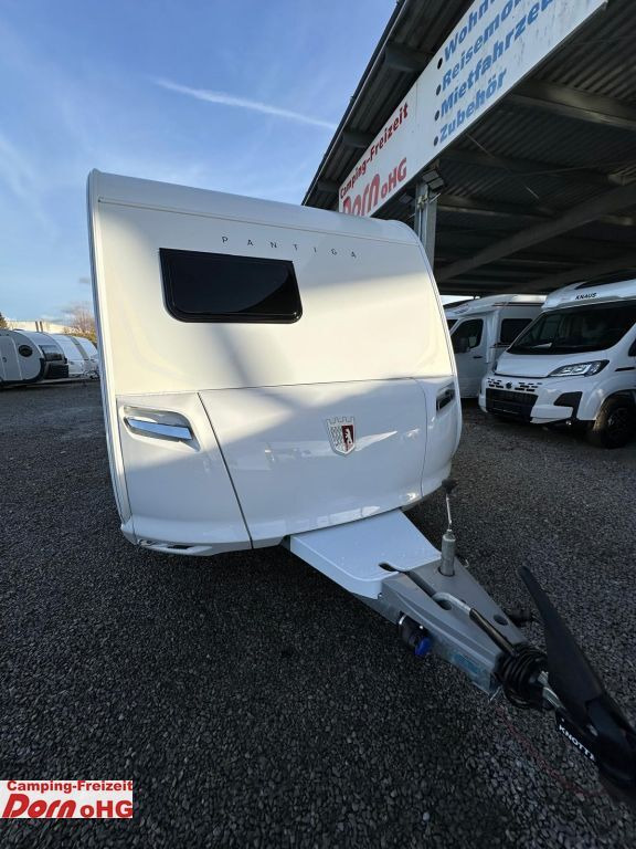 Tabbert Pantiga 390 WD 2,3 ehem. Messefahrzeug Tabbert Pantiga 390 WD 2,3 ehem. Messefahrzeug - Прицеп дача: фото 2 Tabbert Pantiga 390 WD 2,3 ehem. Messefahrzeug Tabbert Pantiga 390 WD 2,3 ehem. Messefahrzeug - Прицеп дача: фото 2