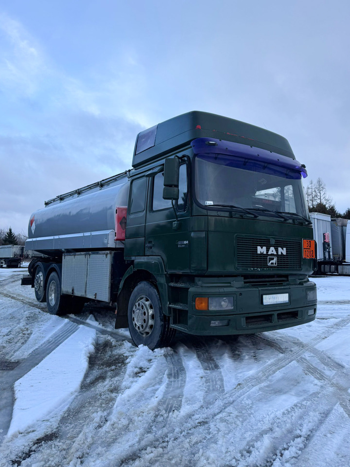 MAN 24.464 - Грузовик-цистерна: фото 1 MAN 24.464 - Грузовик-цистерна: фото 1