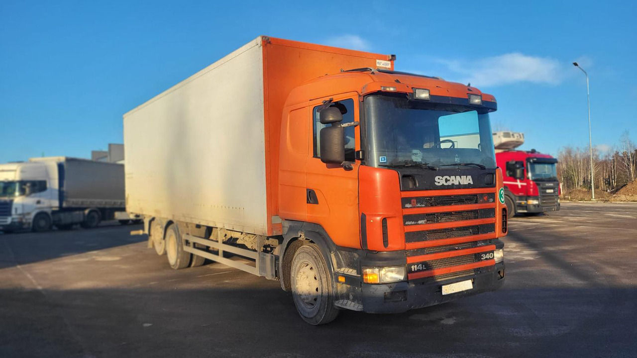 SCANIA 114L.340 - Грузовик с закрытым кузовом: фото 1
