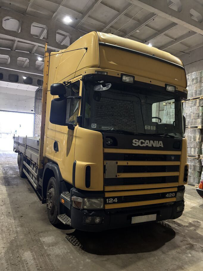 SCANIA R124.420 - Грузовик бортовой/ Платформа: фото 1 SCANIA R124.420 - Грузовик бортовой/ Платформа: фото 1