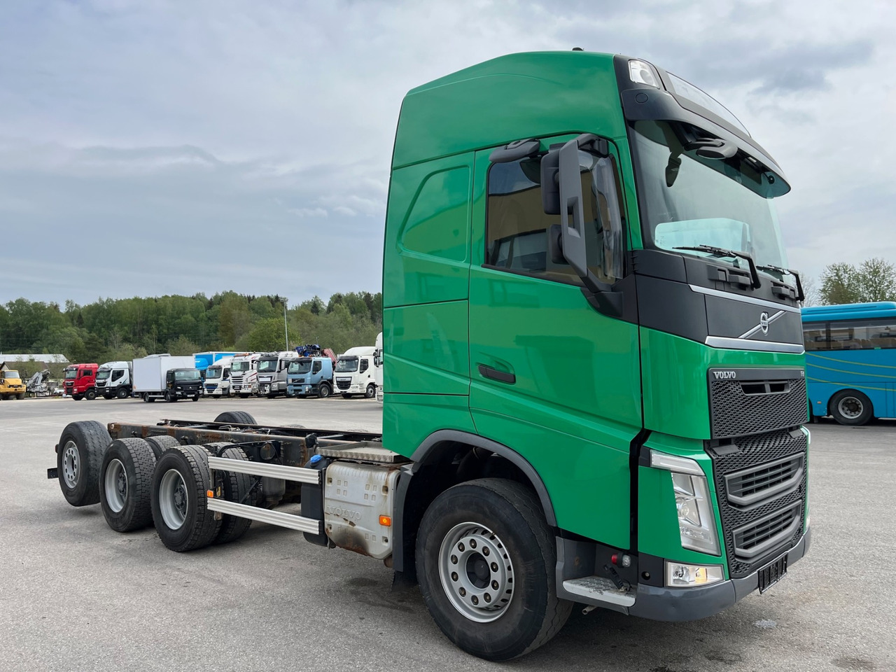 VOLVO FH540 - Грузовик-шасси: фото 1 VOLVO FH540 - Грузовик-шасси: фото 1