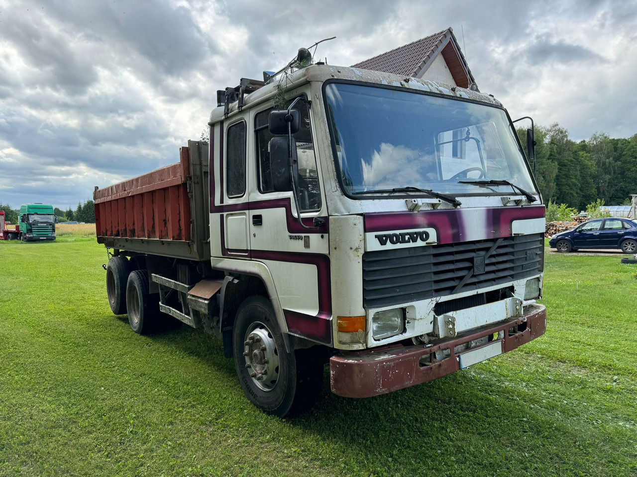 VOLVO FL 10 - Самосвал: фото 1