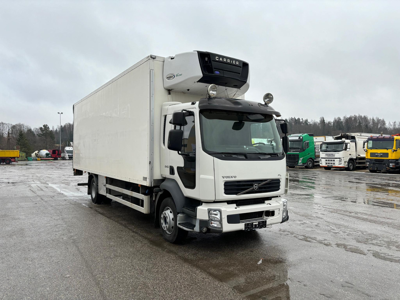 VOLVO FL 240 - Рефрижератор: фото 1