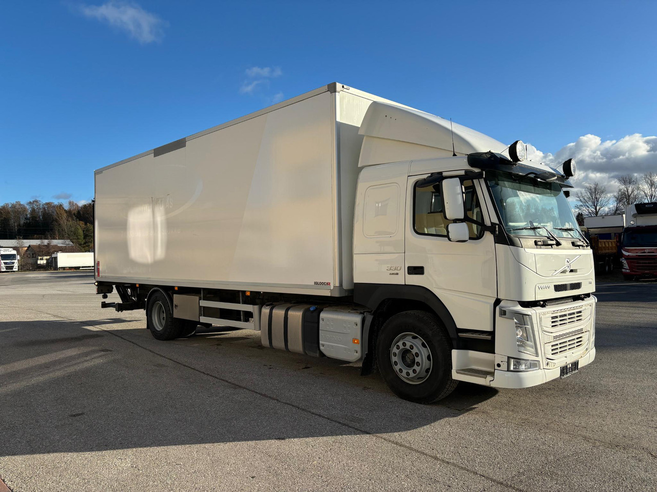 VOLVO FM330 - Рефрижератор: фото 1 VOLVO FM330 - Рефрижератор: фото 1