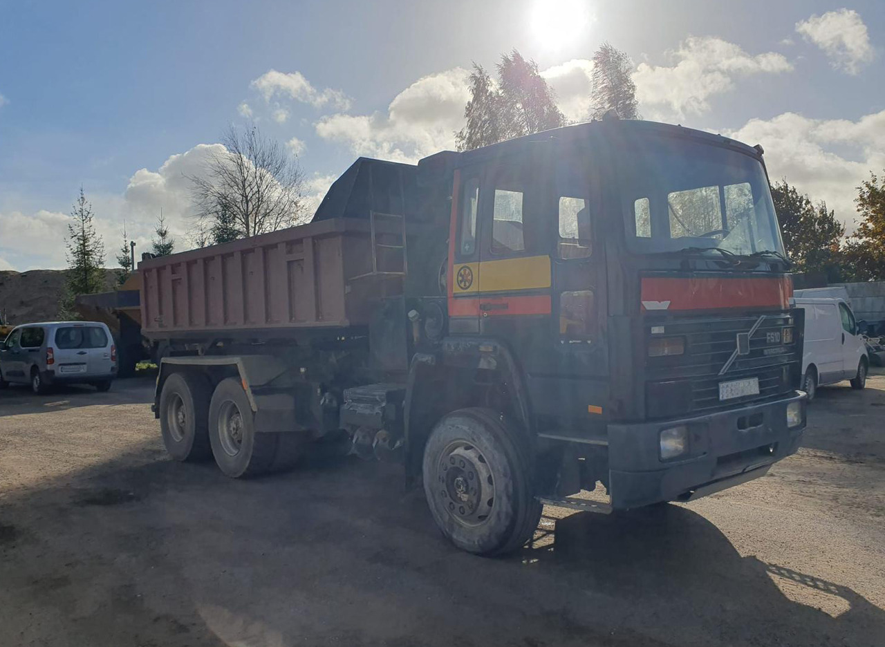 VOLVO FS10 - Самосвал: фото 1