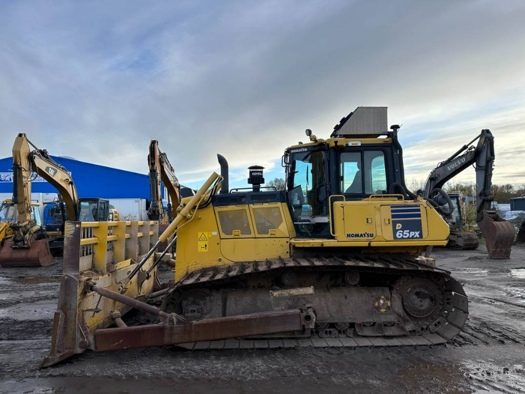 Komatsu D 65 PX-18 German machine CE + EPA low hours - Бульдозер: фото 1 Komatsu D 65 PX-18 German machine CE + EPA low hours - Бульдозер: фото 1
