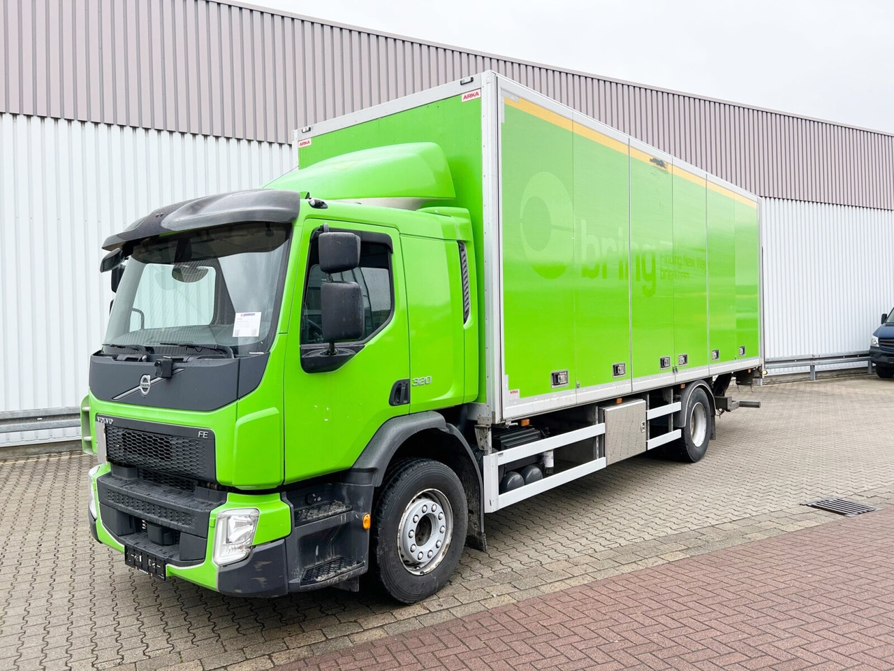 FE 320 4x2 FE 320 4x2 mit Zepro LBW - Грузовик с закрытым кузовом: фото 1