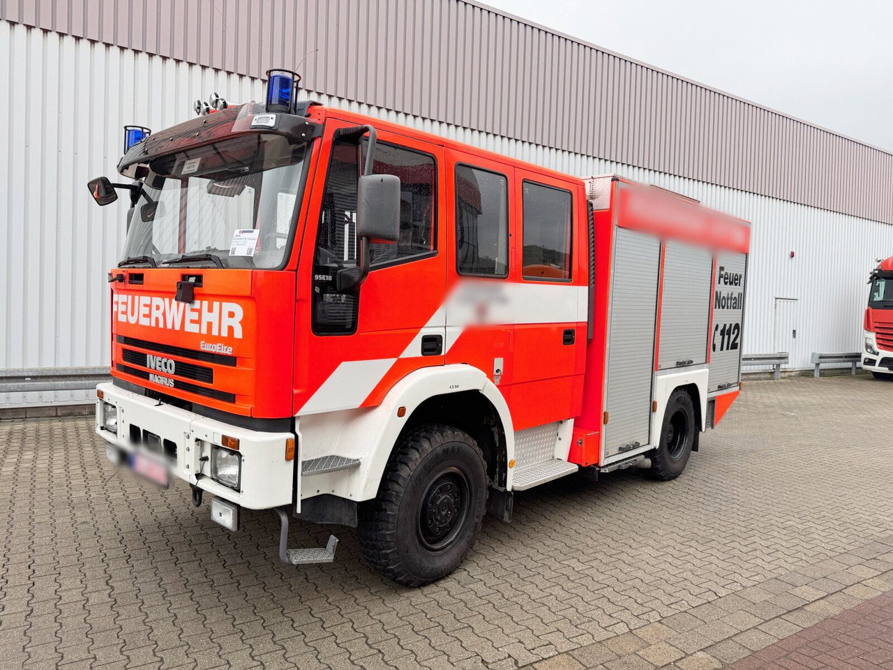 Машина скорой помощи FF 95 E 18 4x4 Doka, LF 8/6 FF 95 E 18 4x4 Doka, Euro Fire, LF 8/6 Feuerwehr: фото 1