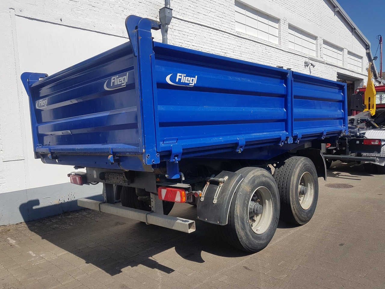 Fliegl TSK 180 TSK 180 - Прицеп бортовой/ Платформа: фото 1 Fliegl TSK 180 TSK 180 - Прицеп бортовой/ Платформа: фото 1