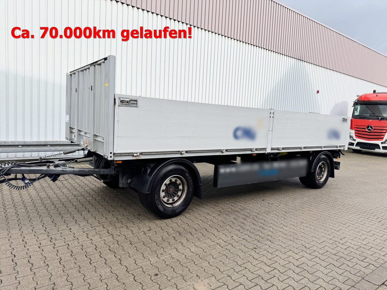 Krone AZP 18 Profi Carrier AZP 18 Profi Carrier, Twist-Lock 1x20/2x10 - Прицеп бортовой/ Платформа: фото 1 Krone AZP 18 Profi Carrier AZP 18 Profi Carrier, Twist-Lock 1x20/2x10 - Прицеп бортовой/ Платформа: фото 1