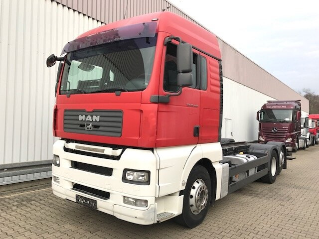 MAN TGA 26.440 6x2-2BL TGA 26.440 6x2-2BL - Грузовик-шасси: фото 1