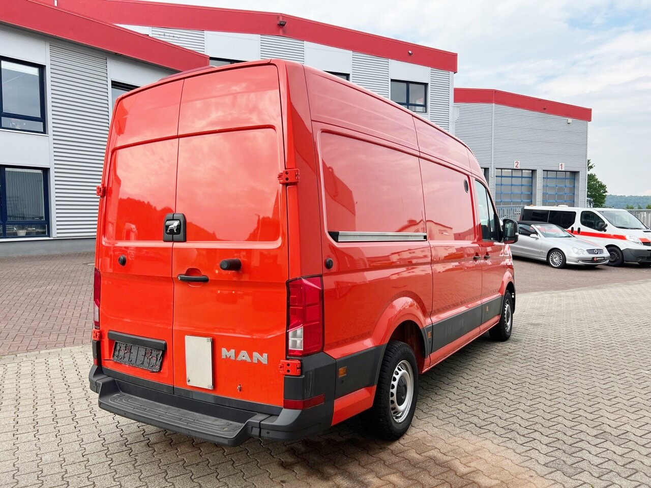 MAN TGE 2.140 4x2F SB TGE 2.140 4x2F SB в лизинг MAN TGE 2.140 4x2F SB TGE 2.140 4x2F SB: фото 12