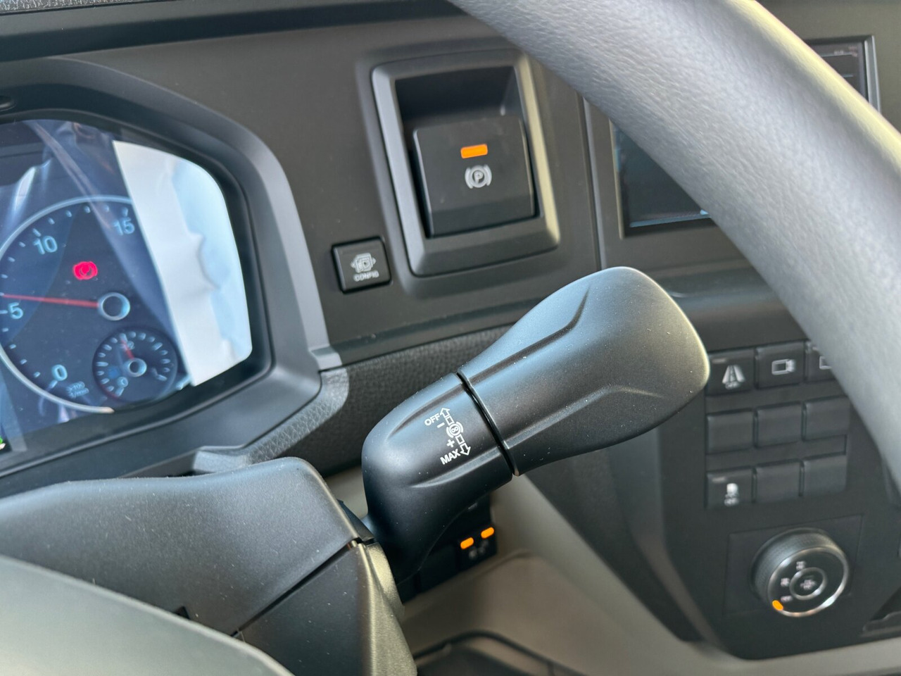 MAN TGS 35.480 8x6H BL CH TGS 35.480 8x6H BL CH, HydroDrive, Navi, Nebenantrieb в лизинг MAN TGS 35.480 8x6H BL CH TGS 35.480 8x6H BL CH, HydroDrive, Navi, Nebenantrieb: фото 7