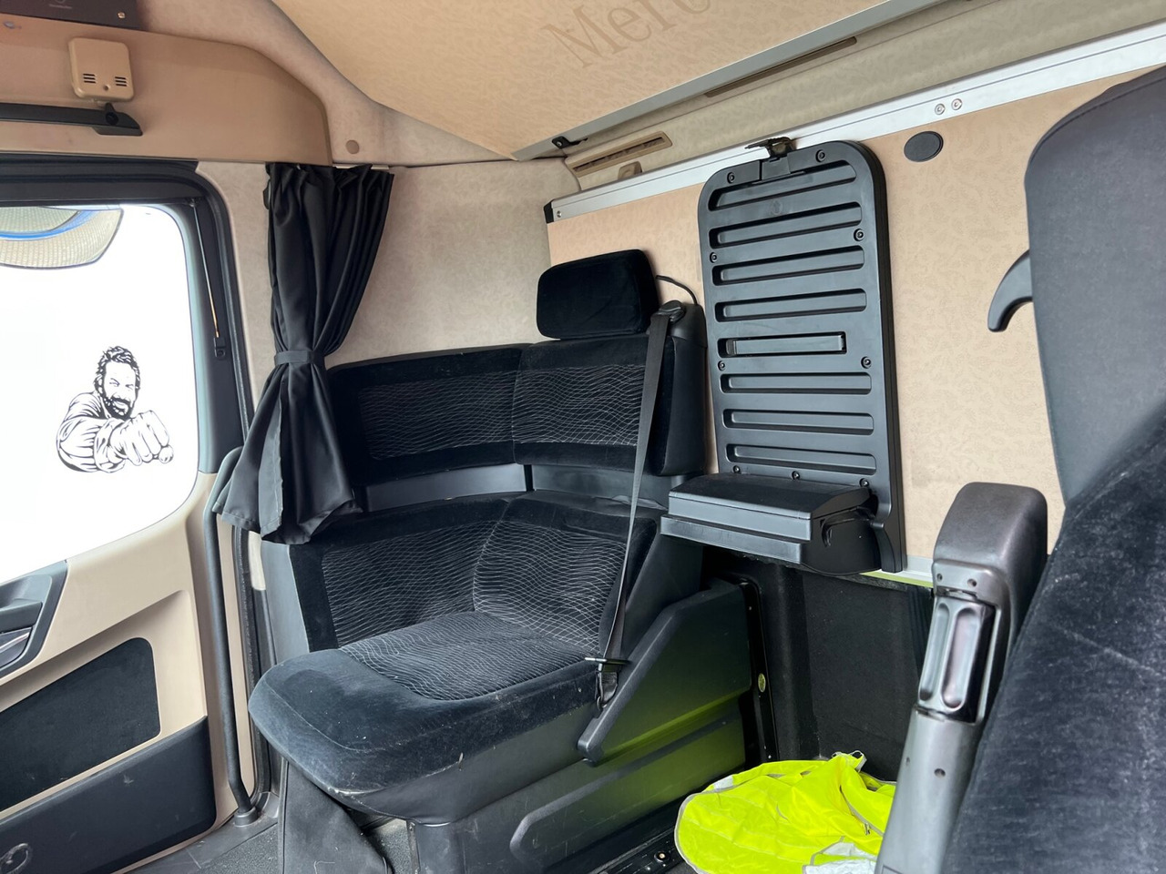 Mercedes-Benz Actros 2542 L/nR 6x2 Actros 2542 L/nR 6x2, Retarder, Standklima, StreamSpace, SoloStar в лизинг Mercedes-Benz Actros 2542 L/nR 6x2 Actros 2542 L/nR 6x2, Retarder, Standklima, StreamSpace, SoloStar: фото 6
