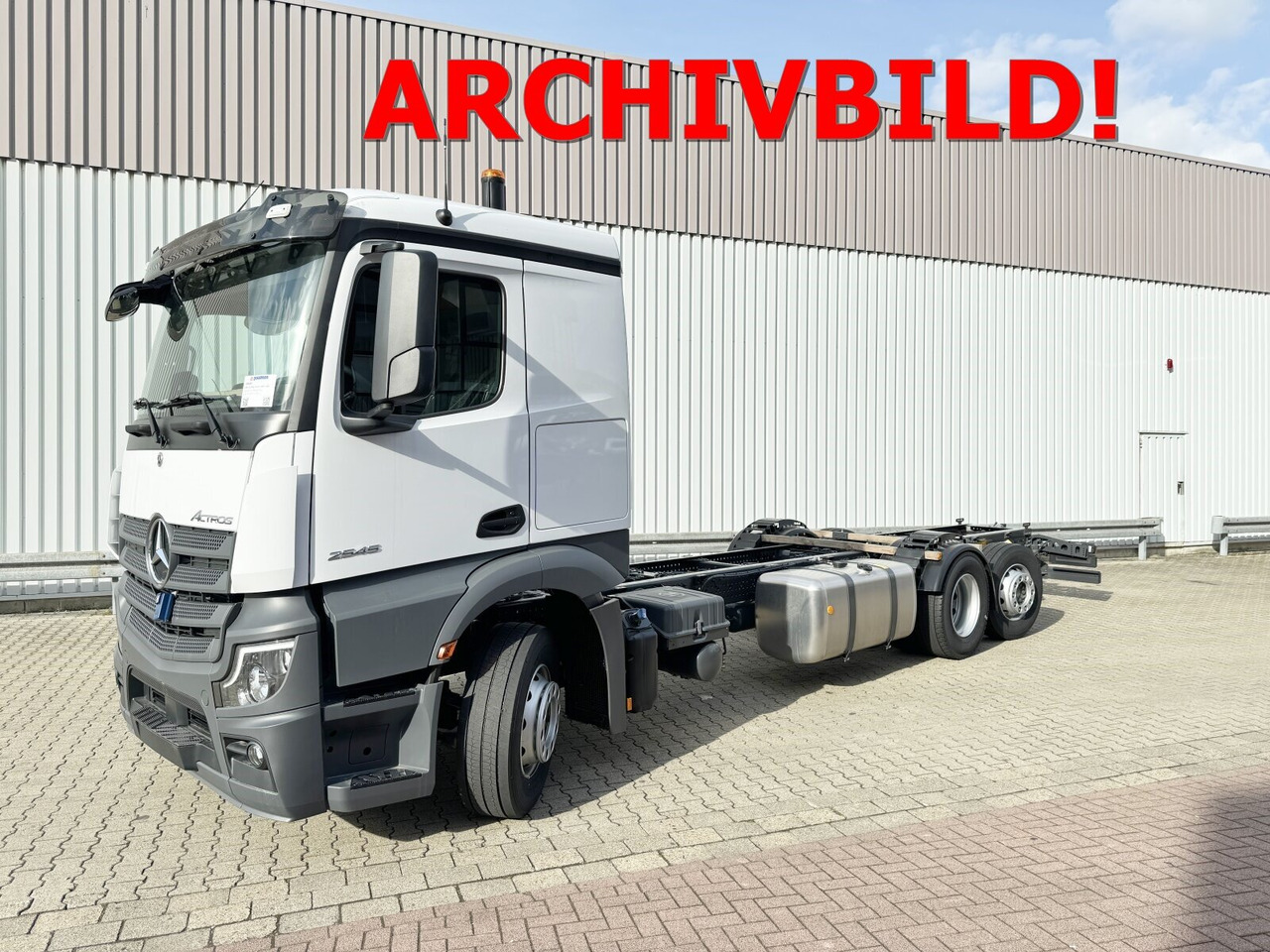 Mercedes-Benz Actros 2548 L 6x2 Actros 2548 L 6x2, Retarder, Lenk-/Liftachse - Грузовик-шасси: фото 1 Mercedes-Benz Actros 2548 L 6x2 Actros 2548 L 6x2, Retarder, Lenk-/Liftachse - Грузовик-шасси: фото 1