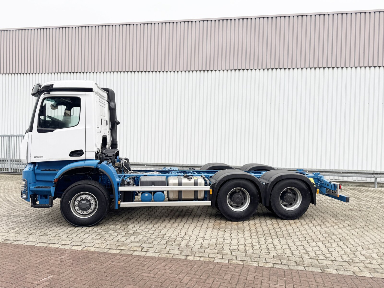 Mercedes-Benz Arocs 2651 L 6x6 Arocs 2651 L 6x6, HydroDrive, MirrorCam, Massage-Sitz, Motorabtrieb в лизинг Mercedes-Benz Arocs 2651 L 6x6 Arocs 2651 L 6x6, HydroDrive, MirrorCam, Massage-Sitz, Motorabtrieb: фото 10