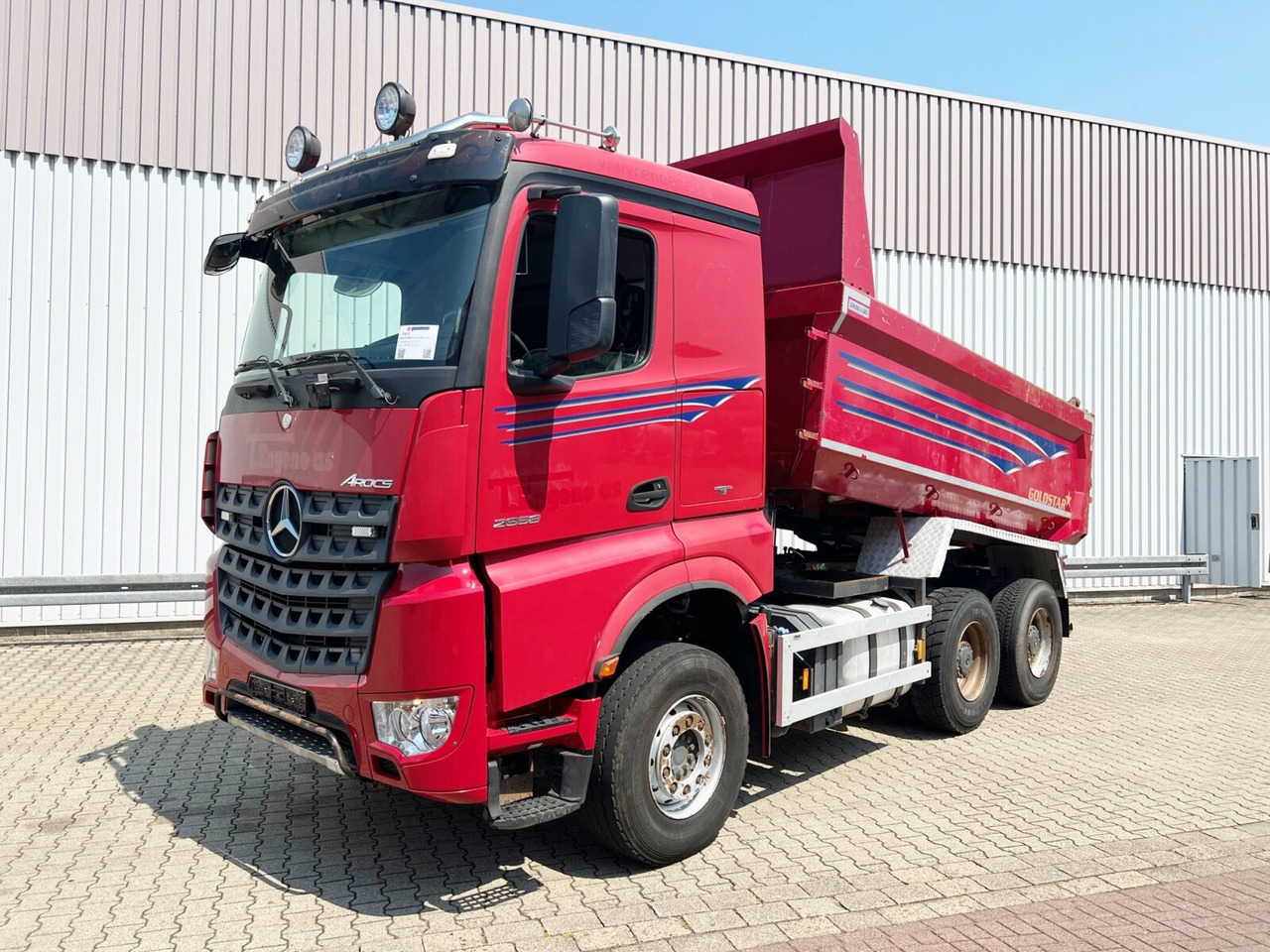 Mercedes-Benz Arocs 2658 K 6x4 Arocs 2658 K 6x4, Retarder, Stahlmulde ca. 11m³, hydr. Heckklappenöffnung - Самосвал: фото 1 Mercedes-Benz Arocs 2658 K 6x4 Arocs 2658 K 6x4, Retarder, Stahlmulde ca. 11m³, hydr. Heckklappenöffnung - Самосвал: фото 1