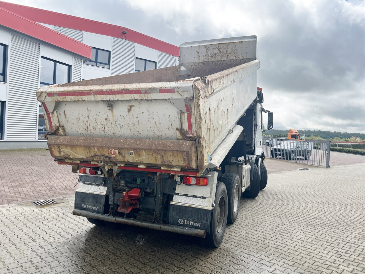 Mercedes-Benz Arocs 3253 K 8x4/4 Arocs 3253 K 8x4/4, Retarder, Stahlmulde ca. 15m³, hydr. Heckklappenöffnung в лизинг Mercedes-Benz Arocs 3253 K 8x4/4 Arocs 3253 K 8x4/4, Retarder, Stahlmulde ca. 15m³, hydr. Heckklappenöffnung: фото 10