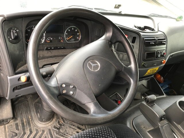 Mercedes-Benz Atego 1224 L 4x2 Atego 1224 L 4x2 Glastransporter, gegen Aufpreis Heckkran Fassi F95A21 - Грузовик бортовой/ Платформа, Автоманипулятор: фото 5 Mercedes-Benz Atego 1224 L 4x2 Atego 1224 L 4x2 Glastransporter, gegen Aufpreis Heckkran Fassi F95A21 - Грузовик бортовой/ Платформа, Автоманипулятор: фото 5