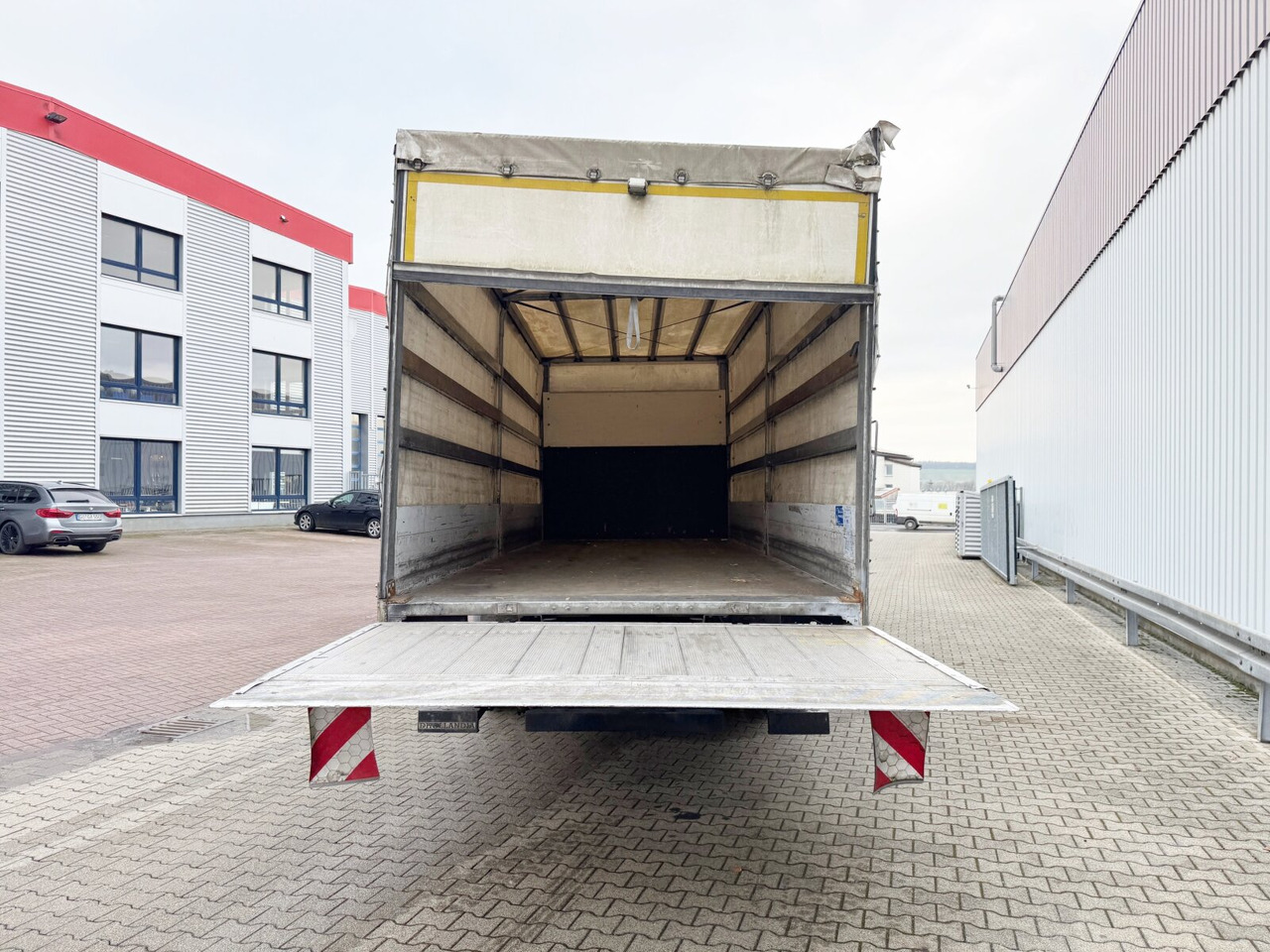 Mercedes-Benz Atego 1530 L 4x2 Atego 1530 L 4x2 mit LBW Dhollandia в лизинг Mercedes-Benz Atego 1530 L 4x2 Atego 1530 L 4x2 mit LBW Dhollandia: фото 11