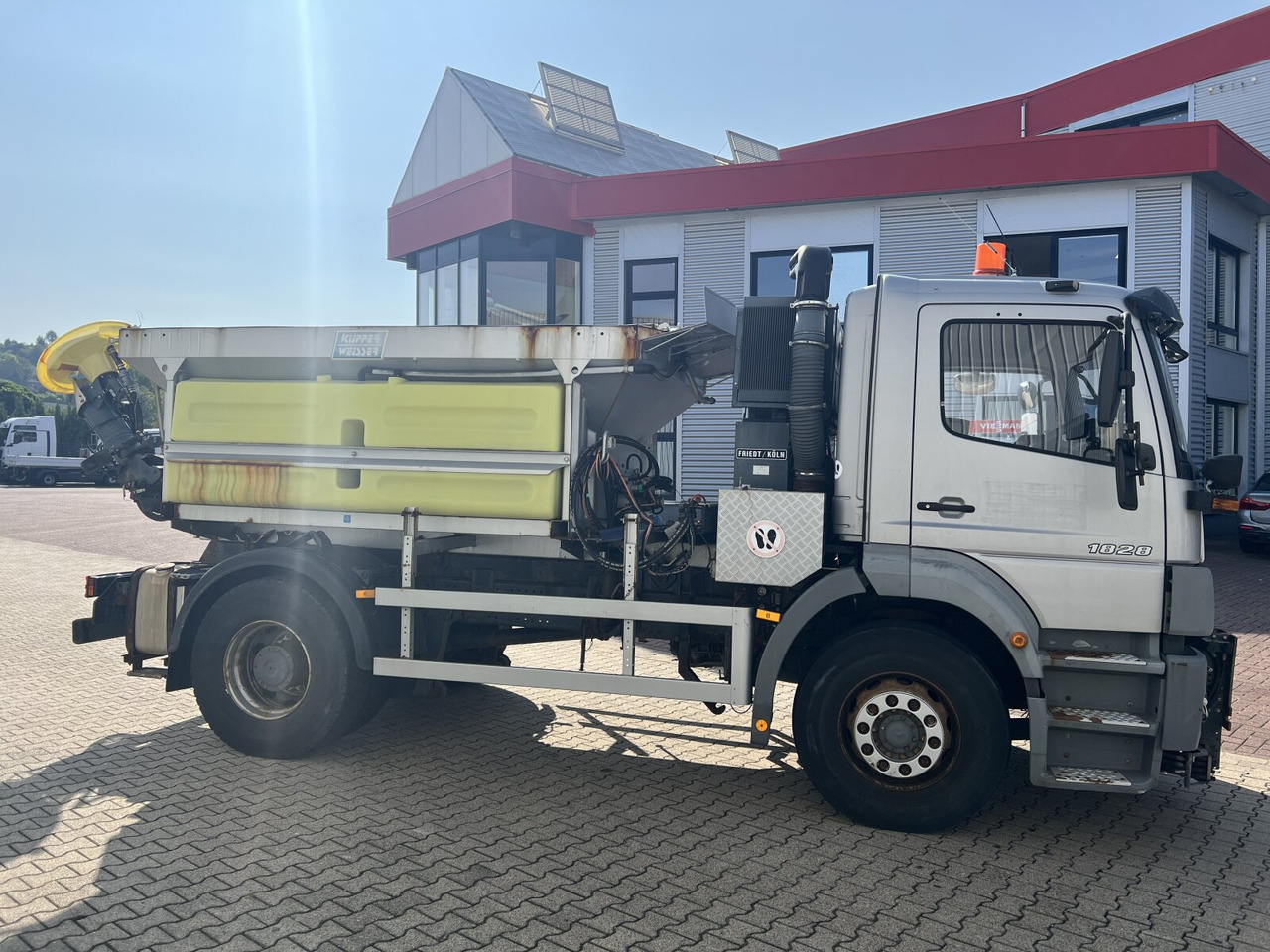 Mercedes-Benz Atego 1828 L 4x2 Atego 1828 L 4x2,Rechtslenker, Winterdienstplatte в лизинг Mercedes-Benz Atego 1828 L 4x2 Atego 1828 L 4x2,Rechtslenker, Winterdienstplatte: фото 6