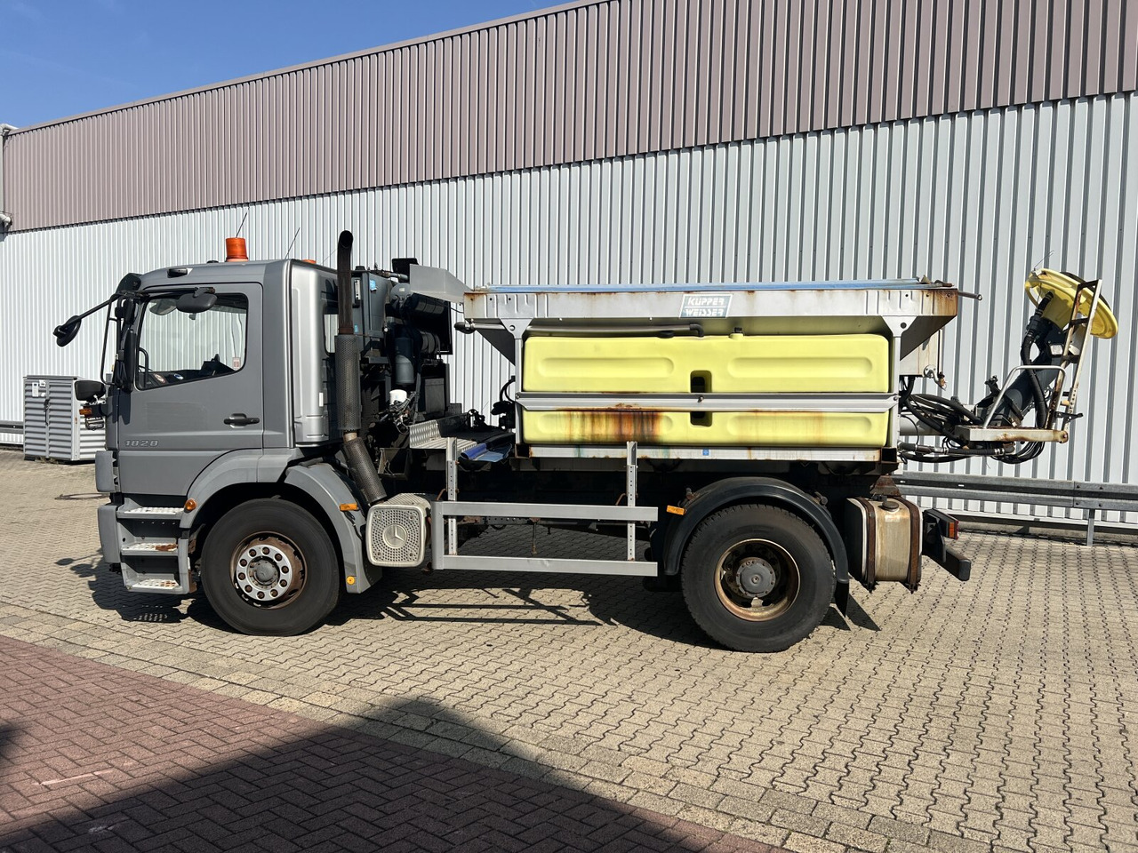 Mercedes-Benz Atego 1828 L 4x2 Atego 1828 L 4x2,Rechtslenker, Winterdienstplatte в лизинг Mercedes-Benz Atego 1828 L 4x2 Atego 1828 L 4x2,Rechtslenker, Winterdienstplatte: фото 9