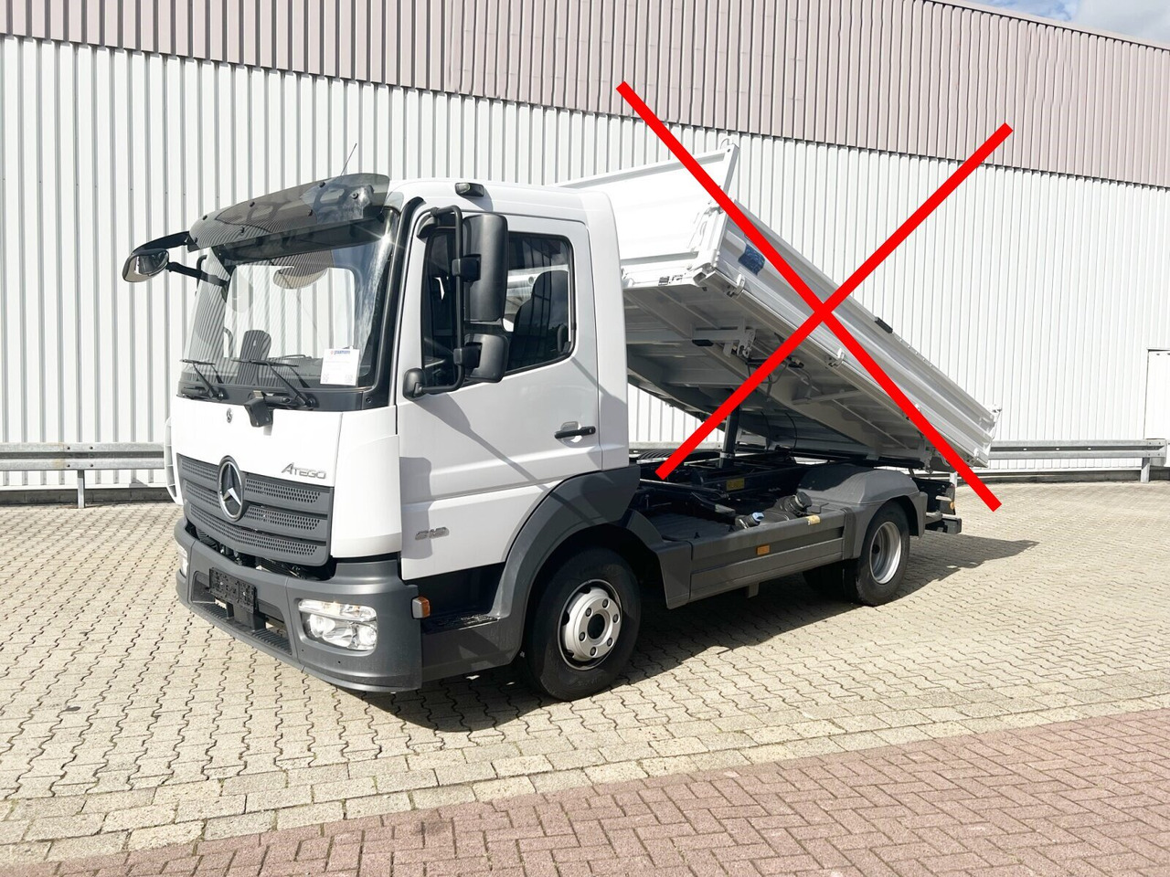 Mercedes-Benz Atego 818 K 4x2 Atego 818 K 4x2, 2x AHK, 5x VORHANDEN! - Грузовик-шасси: фото 1 Mercedes-Benz Atego 818 K 4x2 Atego 818 K 4x2, 2x AHK, 5x VORHANDEN! - Грузовик-шасси: фото 1
