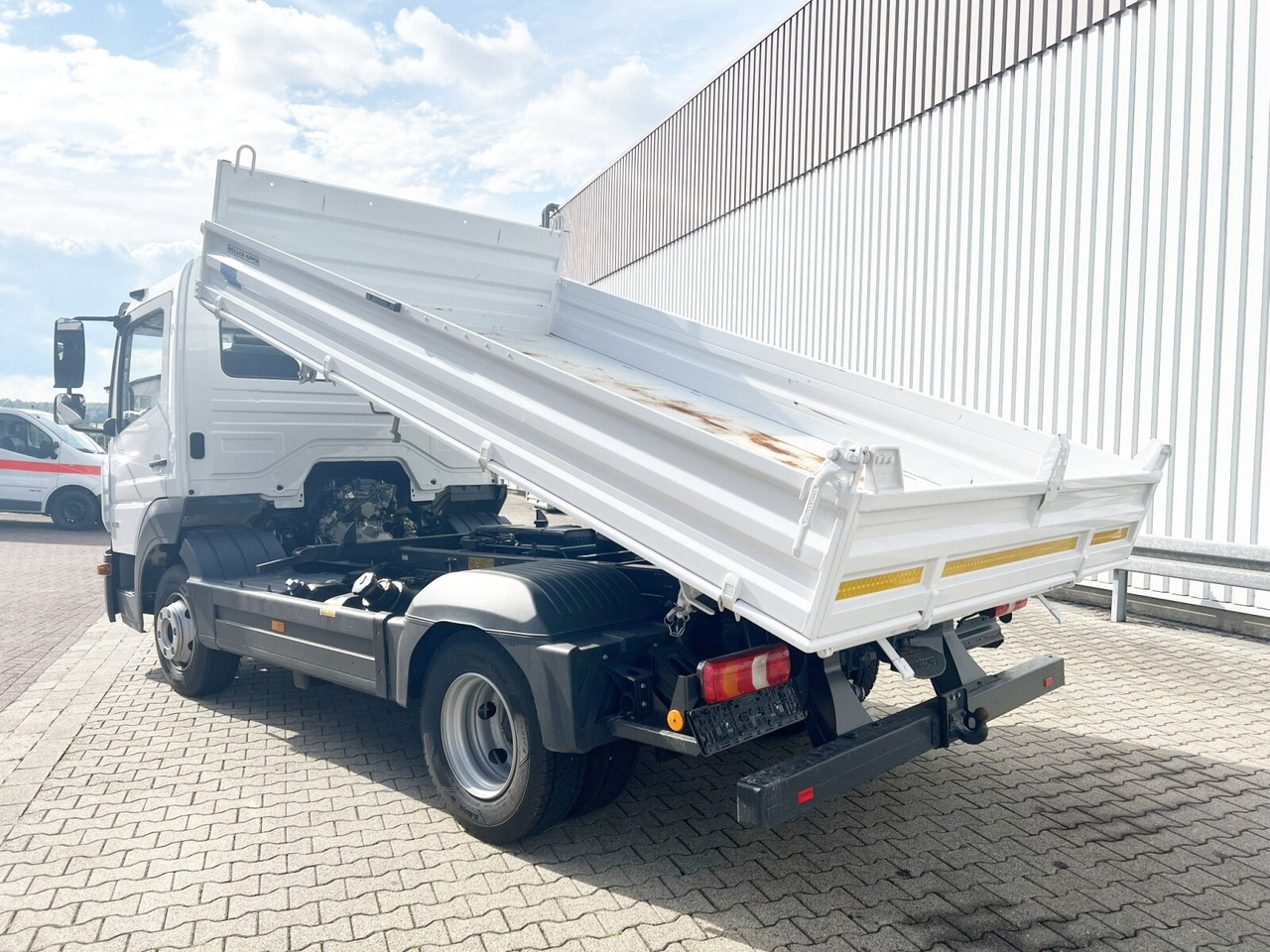 Mercedes-Benz Atego 818 K 4x2 Atego 818 K 4x2, 2x AHK, Meiller-Kipper, mehrfach Vorhanden! в лизинг Mercedes-Benz Atego 818 K 4x2 Atego 818 K 4x2, 2x AHK, Meiller-Kipper, mehrfach Vorhanden!: фото 8