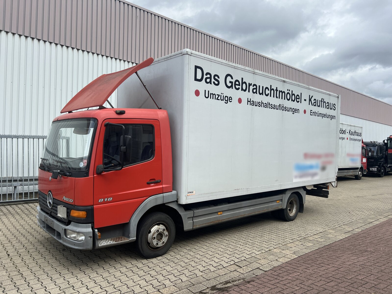 Mercedes-Benz Atego 818L 4x2 Atego 818L 4x2 - Грузовик с закрытым кузовом: фото 1 Mercedes-Benz Atego 818L 4x2 Atego 818L 4x2 - Грузовик с закрытым кузовом: фото 1