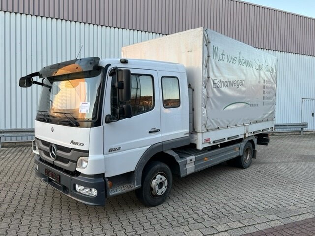 Mercedes-Benz Atego 822 4x2 Atego 822 4x2, Doka mit Kombisitzbank - Тентованный грузовик: фото 1